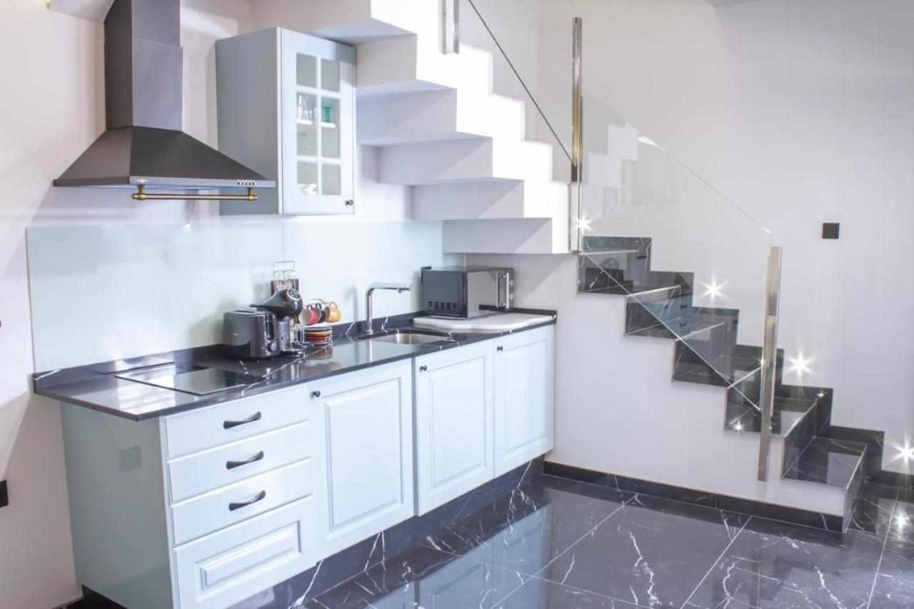 Suite Alma Caceres Ngoại thất bức ảnh